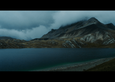 EL ESPEJO DEL VALLE